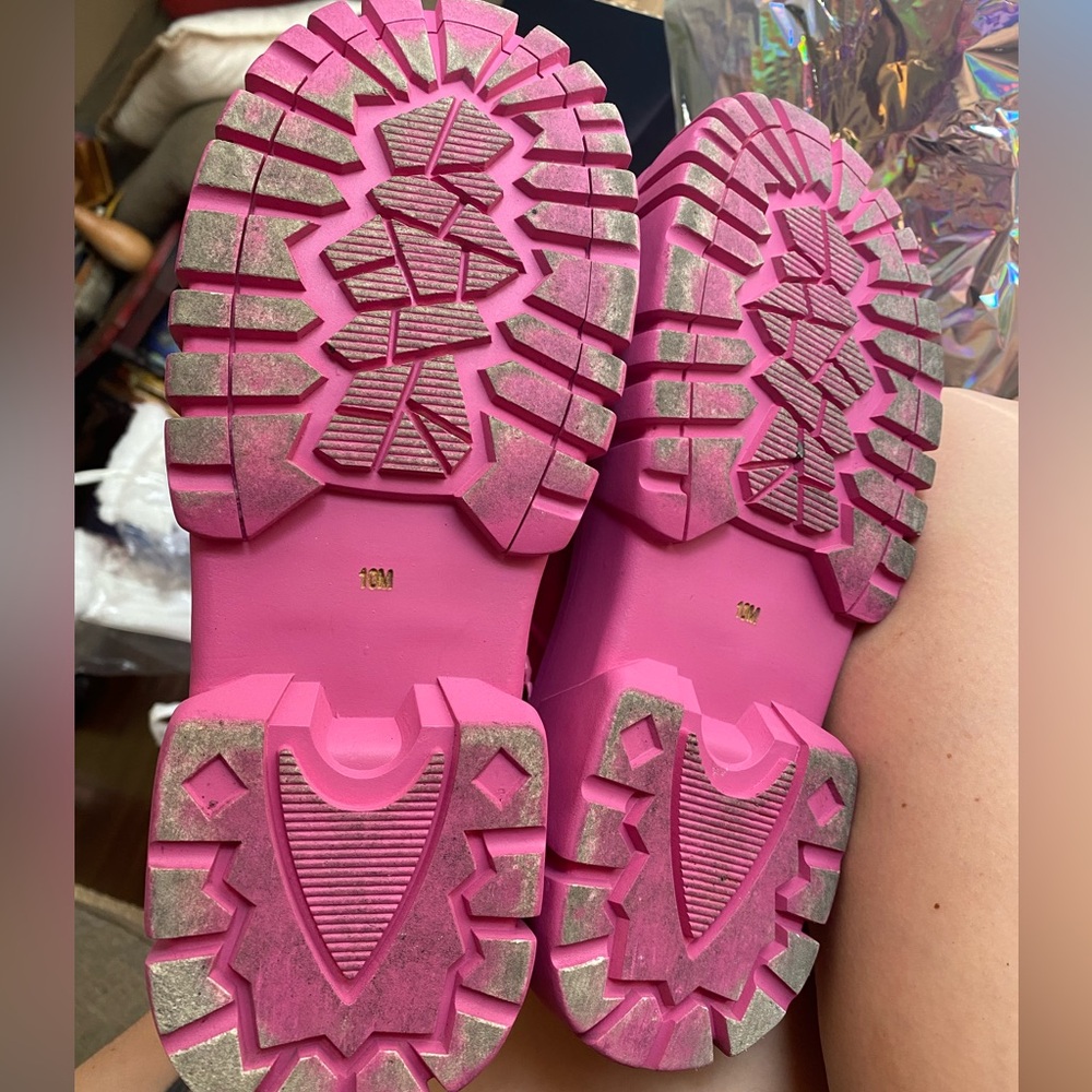 Club exx pink heart platform combat boots - Picture 2 of 4